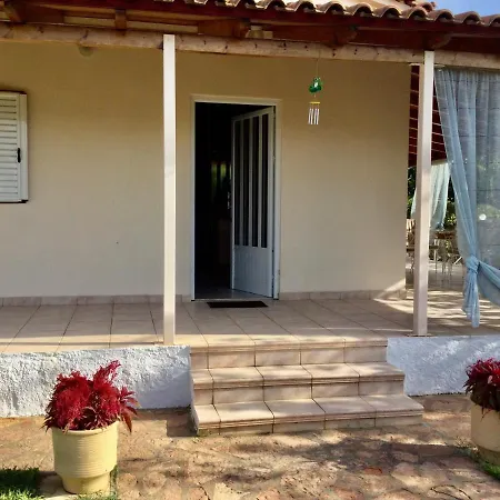 Ioanna's Katakolo Seaside Family House Near Olympia Apartment