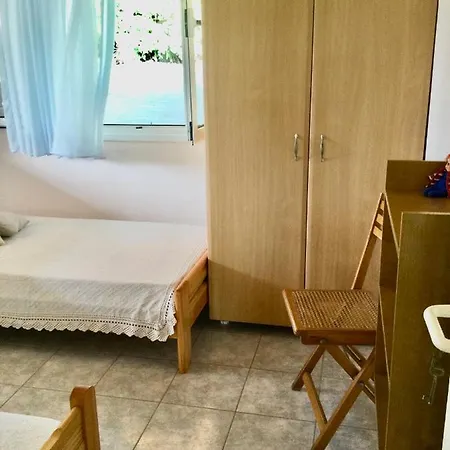 Ioanna's Katakolo Seaside Family House Near Olympia Апартаменты Kallithea (Elis)