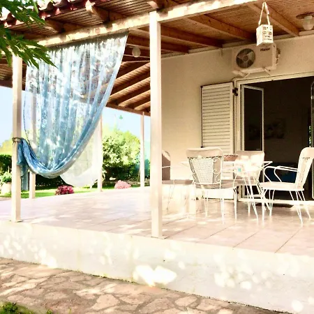 Апартаменты Ioanna's Katakolo Seaside Family House Near Olympia Kallithea (Elis)