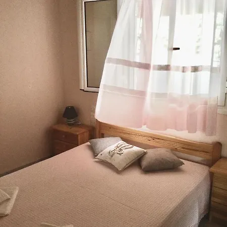 Апартаменты Ioanna's Katakolo Seaside Family House Near Olympia *