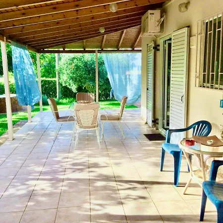 Ioanna's Katakolo Seaside Family House Near Olympia Apartment Kallithea (Elis)