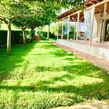 Апартаменты Ioanna's Katakolo Seaside Family House Near Olympia Kallithea (Elis)